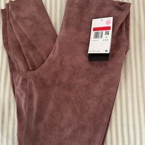 Nike Mauve Leggings